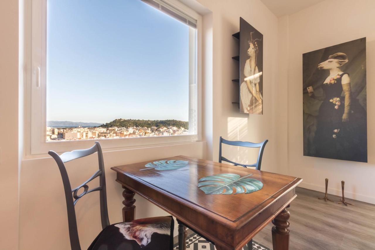 Eleventh Floor Suites Cagliari Exterior foto