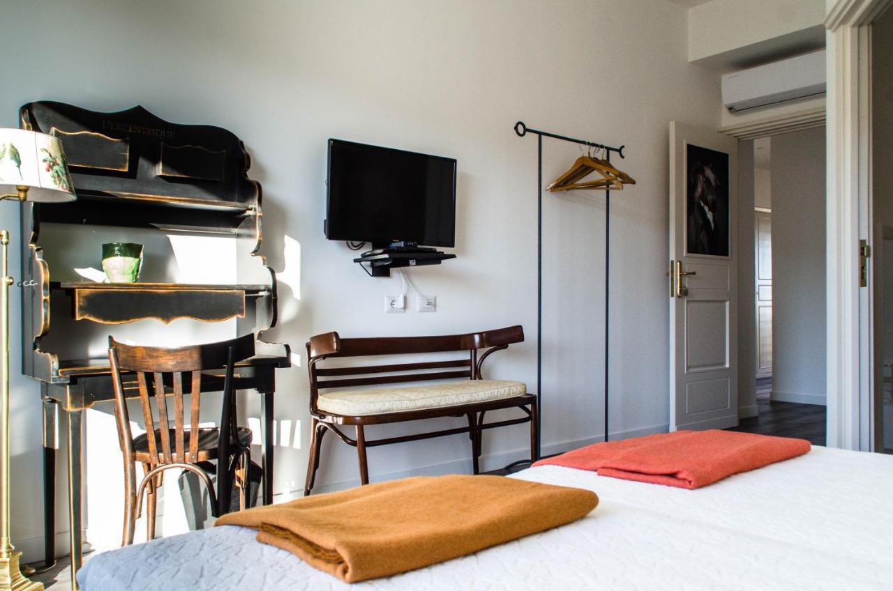 Eleventh Floor Suites Cagliari Exterior foto